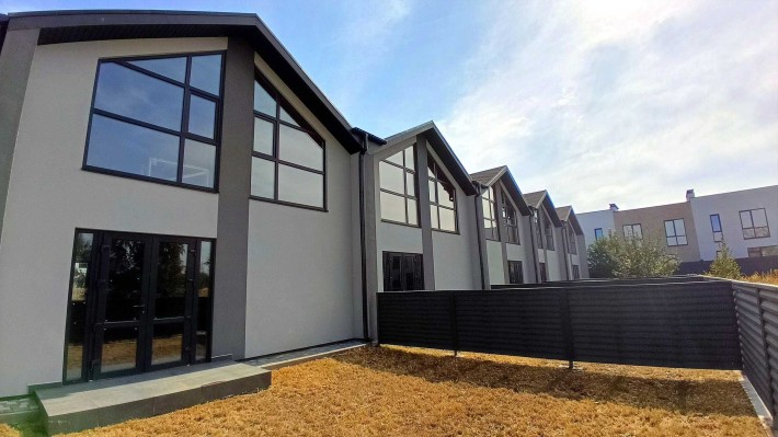 Продаж нових таунхаусів майже в Києві.Софіївська Борщагівка. - фото 1