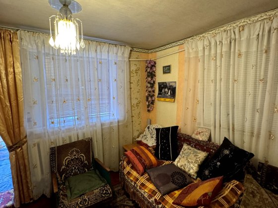 Продається частина будинку  біля Скверу Молодіжний (Некрасівка) Кропивницкий