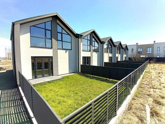 Адекватна вартість за новий таунхаус майже в Києві. Софіївська Борщагівка