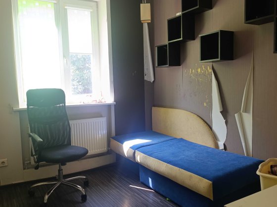 Продам целый дом с участком  м. Киевская Харьков