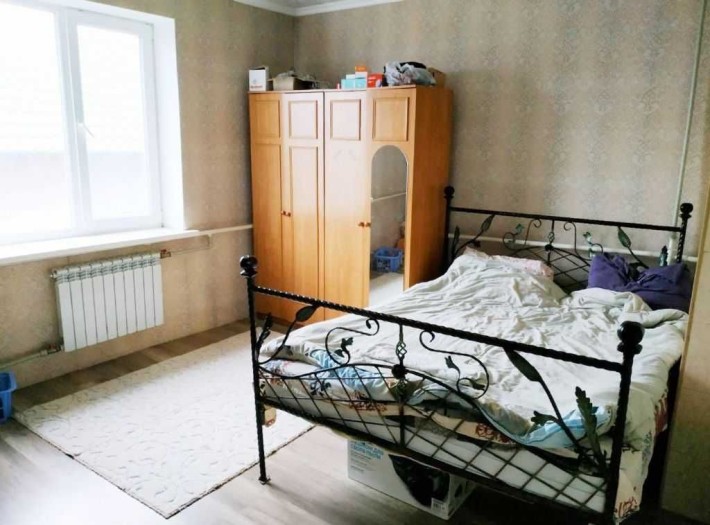 Продается новый дом с ремонтом и гостевым домиком! Срочная продажа! - фото 1