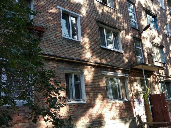 Кімната в комунальній квартирі Київ