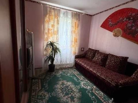 Продам комнату в общежитии Затонского\Ж.Кюри