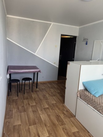 ХОЗЯЙКА, НЕ РИЕЛТОР! Комната в комуне с личным санузлом - фото 1