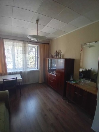 Продажа 2 комнат в коммуне на Люстдорфской дороге - фото 1