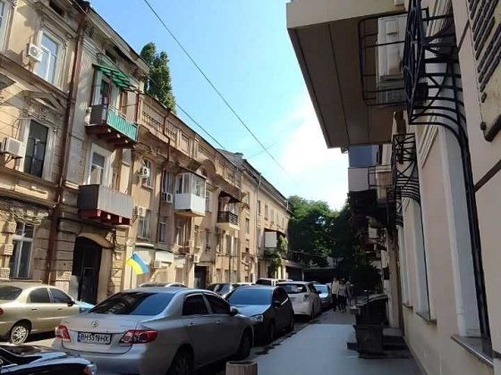Продаються дві кімнати в історичному центрі міста Одесса