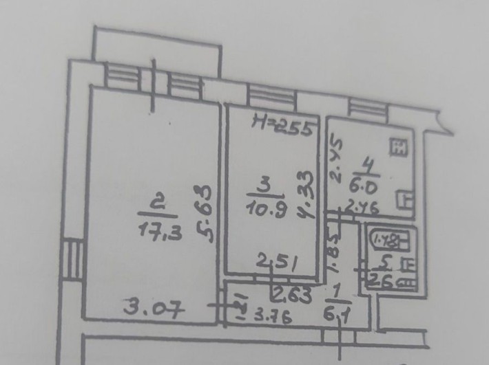 Код44Продам 1 комнату с балконом  в 2х комнатной квартире на пл.Толбух - фото 1