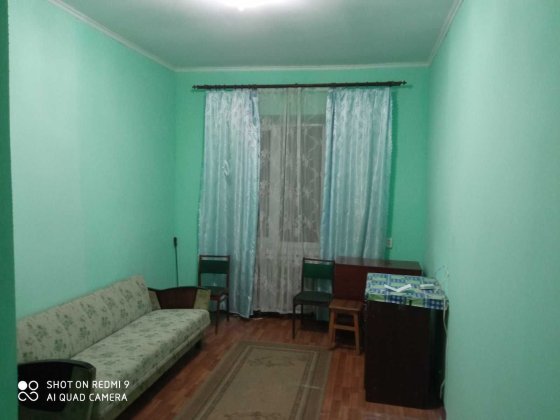 Гостинка , метро Левада. Харьков