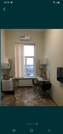 Продам гостинку двухуровневую в новом доме на Воробьёвых горах. - фото 1