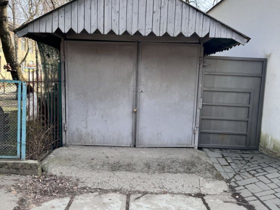 Здається в оренду гараж біля 8-го садика Виноградів