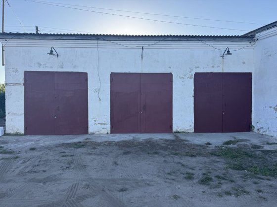 Оренда 3-х  гаражів