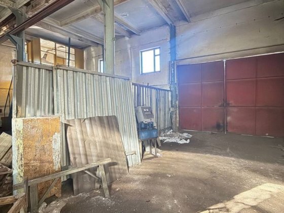 Оренда гаражу з високою потужністю світла Хмельницкий