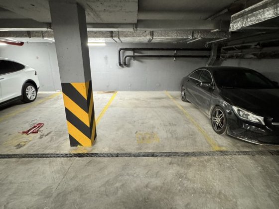 Оренда паркомісце в ЖК «Авторський» Ивано-Франковск