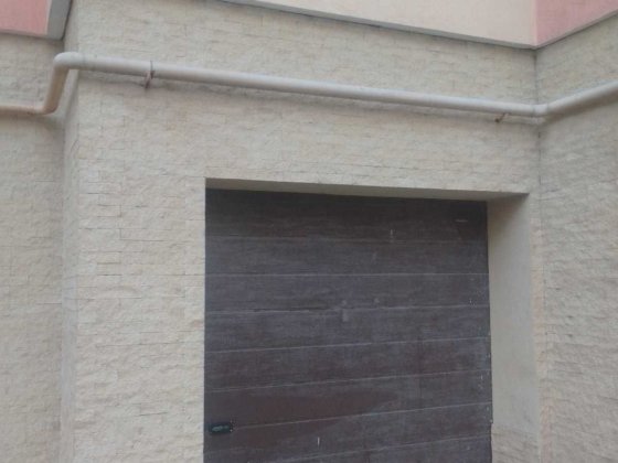 Здам гараж в центрі вул. Кобилянської 36А