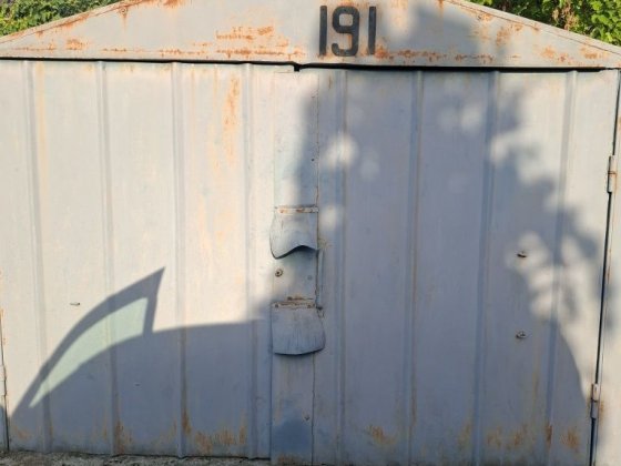 Здам гараж біля Нубілону кооп.Дніпровський Кременчуг