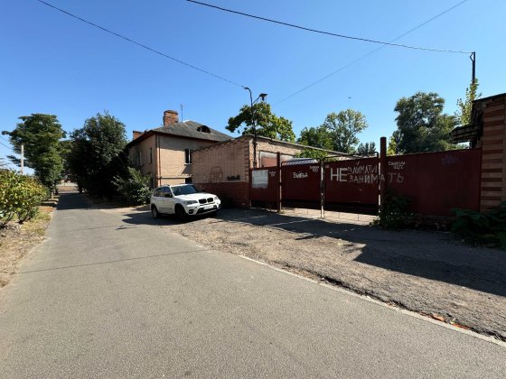 Гараж в оренду, вул. Смілянська