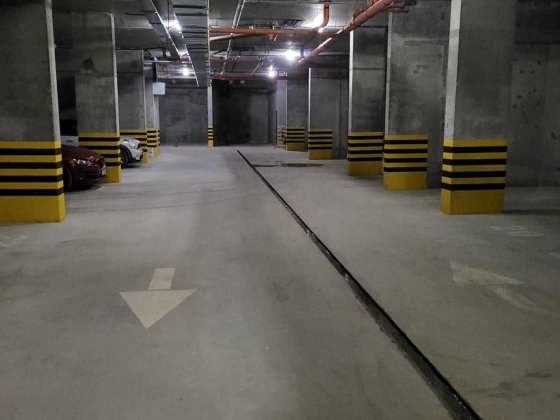 Оренда паркомісця по вул. Стрийська Львов