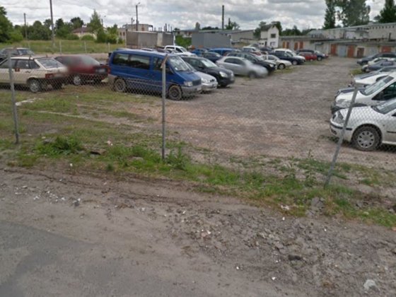 Місце на автостоянці Львов