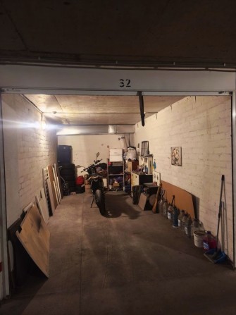 Сдам гараж в подземном паркинге  под хранение мотоцикла - фото 1