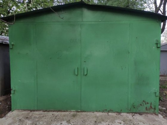 Сдам сухой гараж 6 Фонтана, в хорошем месте с удобным заездом Одесса