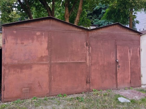 Подвійний металевий гараж довгострокова оренда Киев