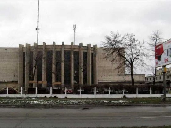 Аренда Оренда гаража паркоместа бокс Березняки 2 4й вул Березняківська Киев