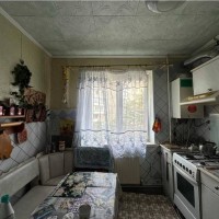 Продам 1-квартиру 1 мкрн Левій берег с ГАО Кам'янське