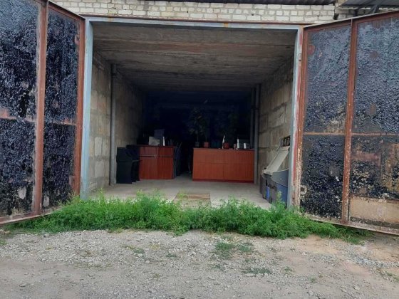 Продам великий гараж. 5Х14м. 70кв.м. Краматорск