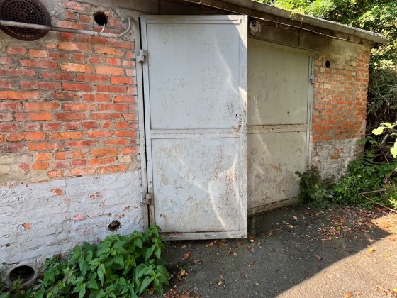 Гараж по вул. Свободи Лубни