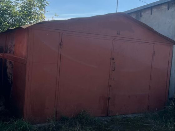 Продаж гаража вул. Л. Україник Стрий