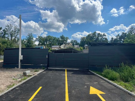 В продажу Паркомісця від 14m² на закритому паркінгу,Зарядка,Синергія 3 Ірпінь