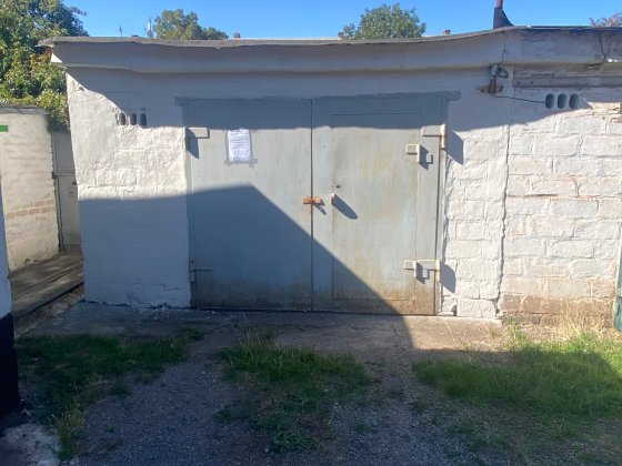 Гараж на 20кв в кооперативе «Автомобилист» Кривий Ріг