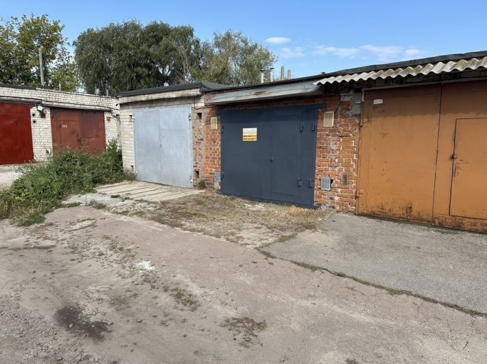 Продам гараж в АК 39 р-н Обласнтная больница - фото 1