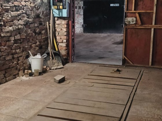 Гараж с ямой Генерала Пушкина, Даффи, 20 м + подвал Днепр