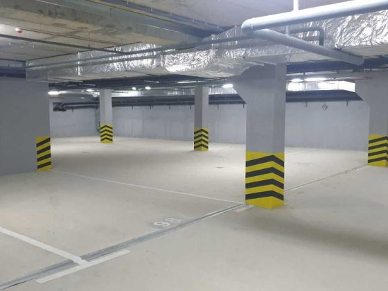 Продам паркомісце в ЖК " Олеся Гончара 40" Днепр