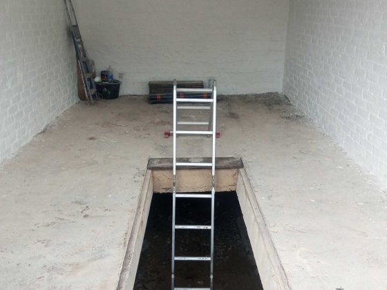 Продам гараж  Г.К  Спутник. Максютова. Житомир