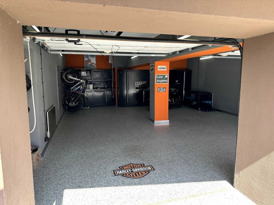 Елітний гараж 60 кв центр Житомир