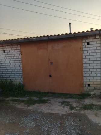 Продам  гараж в кооперативі  "Простір", крошня, великий - фото 1