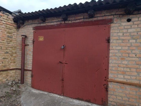 Продам гараж у кооперативі №8 (Завадівка) Продаж терміновий!!! Кропивницький