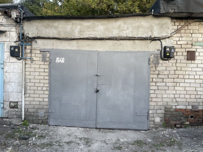 Продам капитальный гараж на Вайцеховича - фото 1