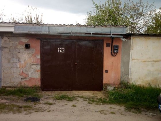 Продам капитальный гараж Житомир