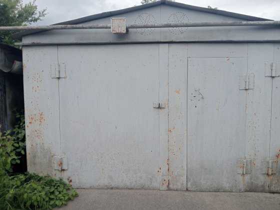 Гараж металевий з світлом Львов