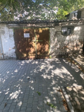 Гараж у центрі міста - фото 1