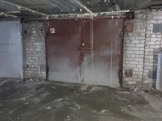 Продам гараж  від власника Дніпро