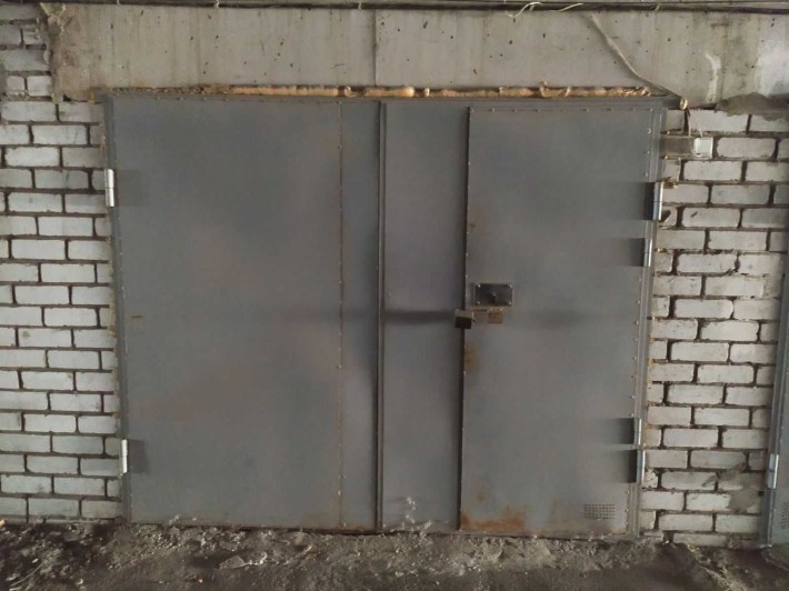 Продам гараж в многоэтажном кооперативе - фото 1