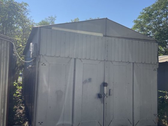 Продам / сдам гараж. На охраняемой стоянке. Одеса