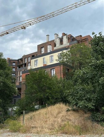 Паркомісця у ЖК Простір на Літературній. - фото 1