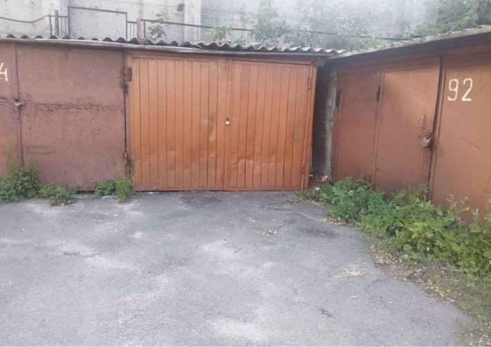 Кооператив Глибочицький  на вулиці Глибочицький 10 - фото 1