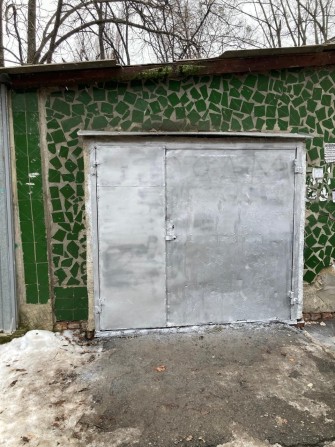 Продам нежилое помещение, гараж 23 Августа - фото 1