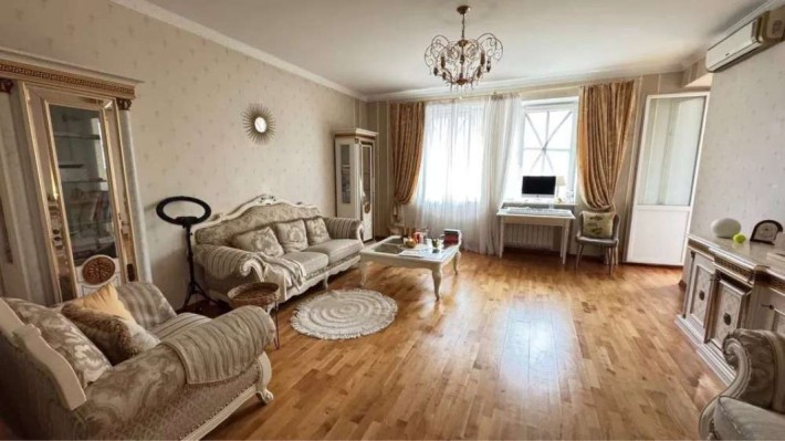 Продаж 4-к квартири пр. Володимира Івасюка 10а - фото 1